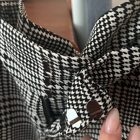 Torrid Plus Size Wide Leg Studio Crepe High Rise Pants - Picture 6 of 7